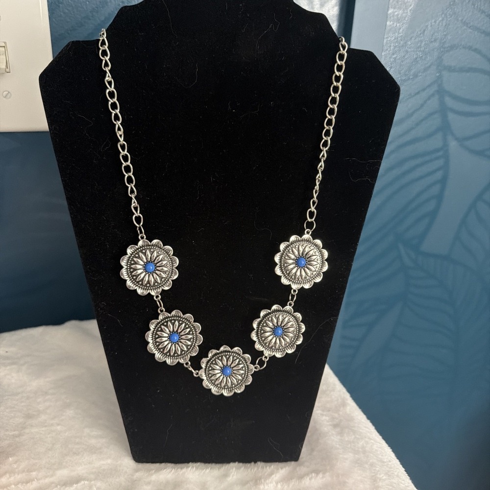 Boho Faux Sapphire Medsllion Necklace | Western Statement Jewelry Silver Tone